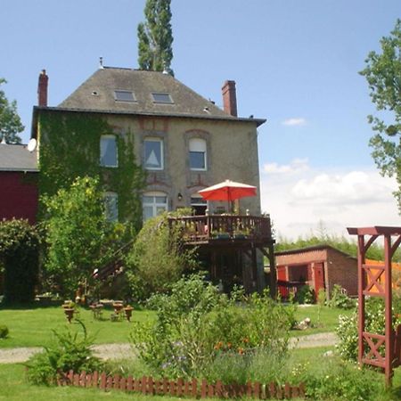 La Chaussee d'Olivet en Mayenne Exterior foto